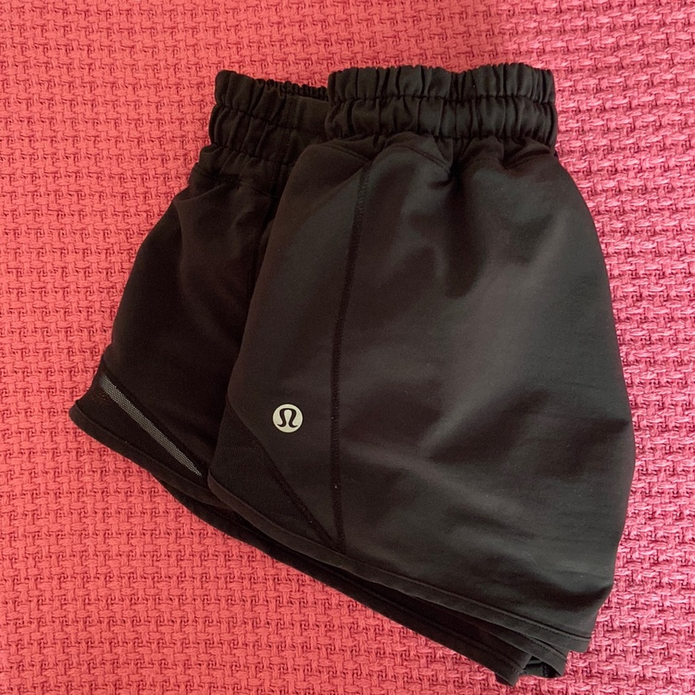 Lululemon hotty hot shorts